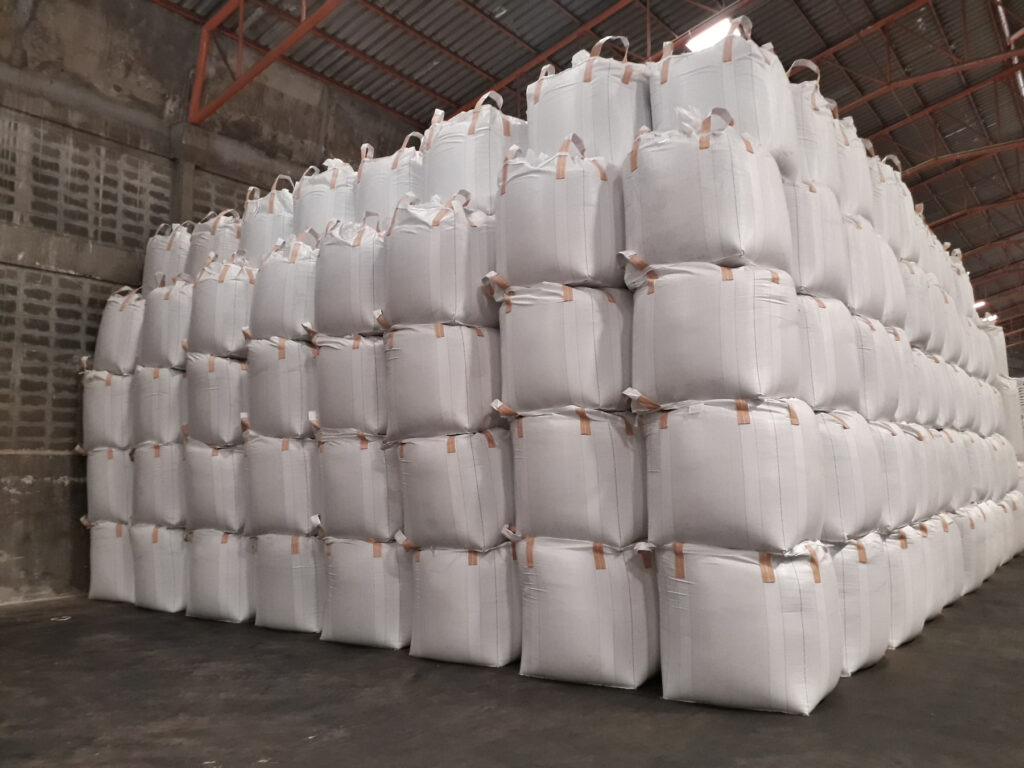 Builders bags dumpy bags in warehouse uk