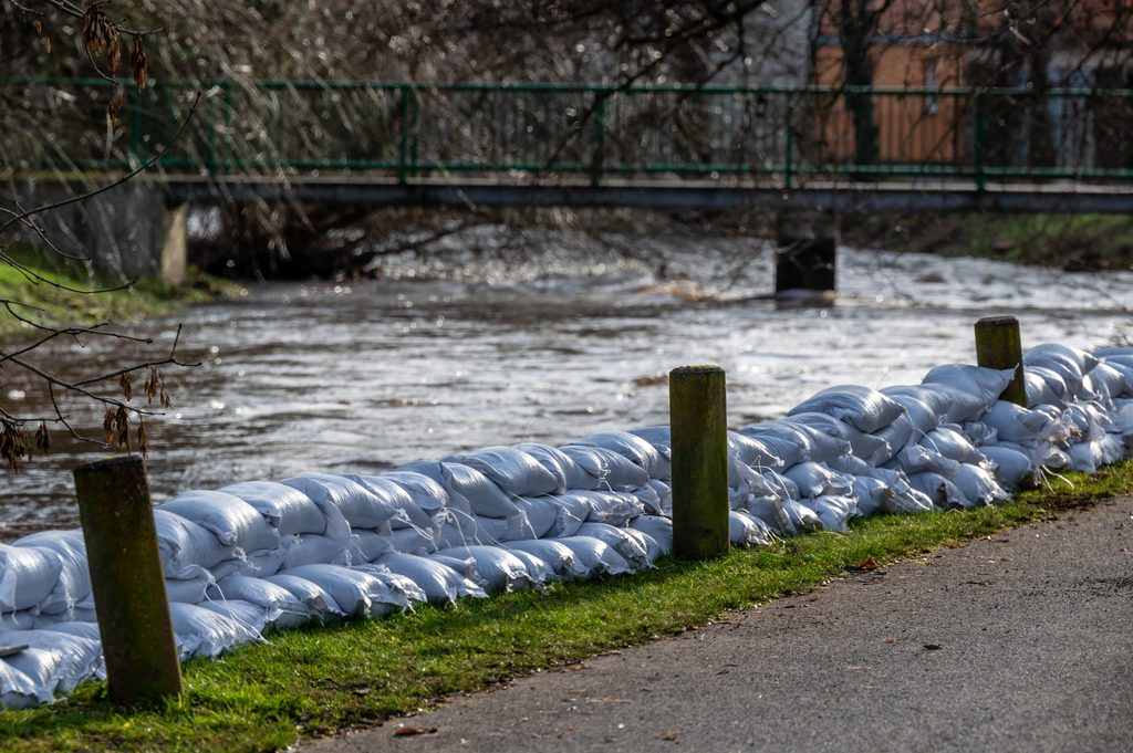 choosing the right flood defence